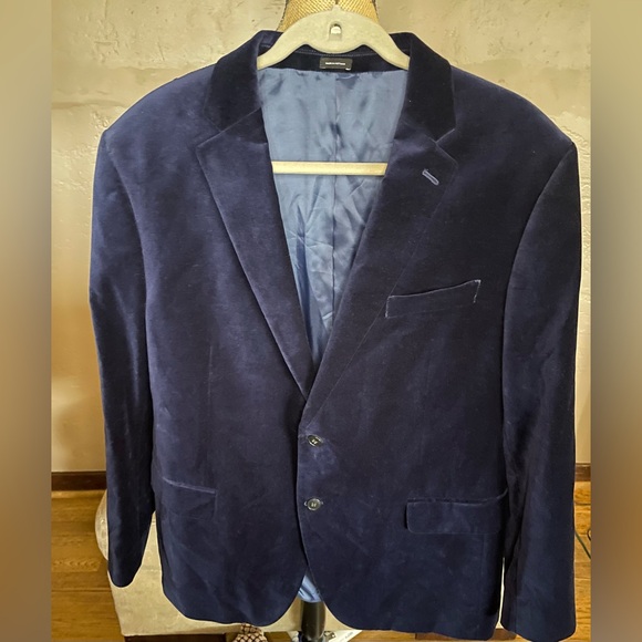 JF J Ferrar Deep Blue Velvet Blazer Mens Large Slim Cut Jacket PTP 22” - Picture 1 of 6